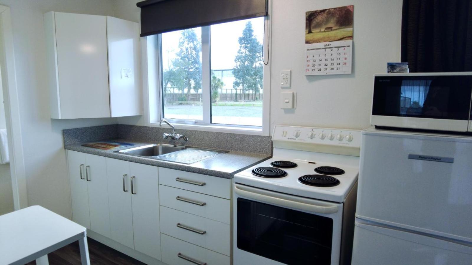 554 Moana Court Motel อินเวอร์คาร์กิลล์ ภายนอก รูปภาพ