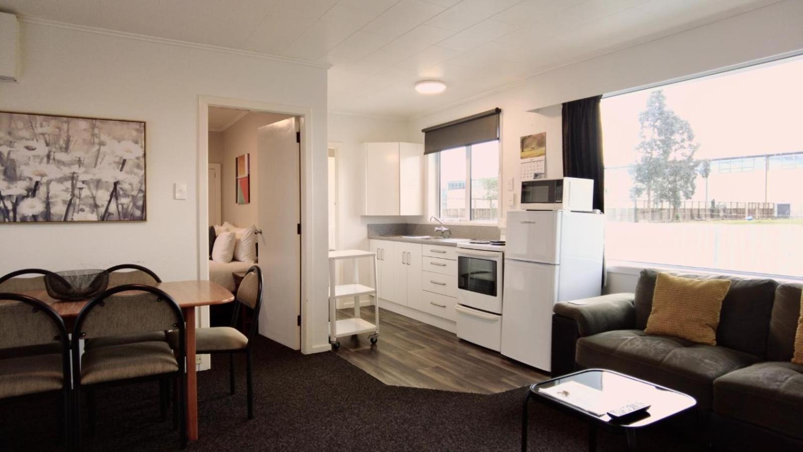 554 Moana Court Motel อินเวอร์คาร์กิลล์ ภายนอก รูปภาพ