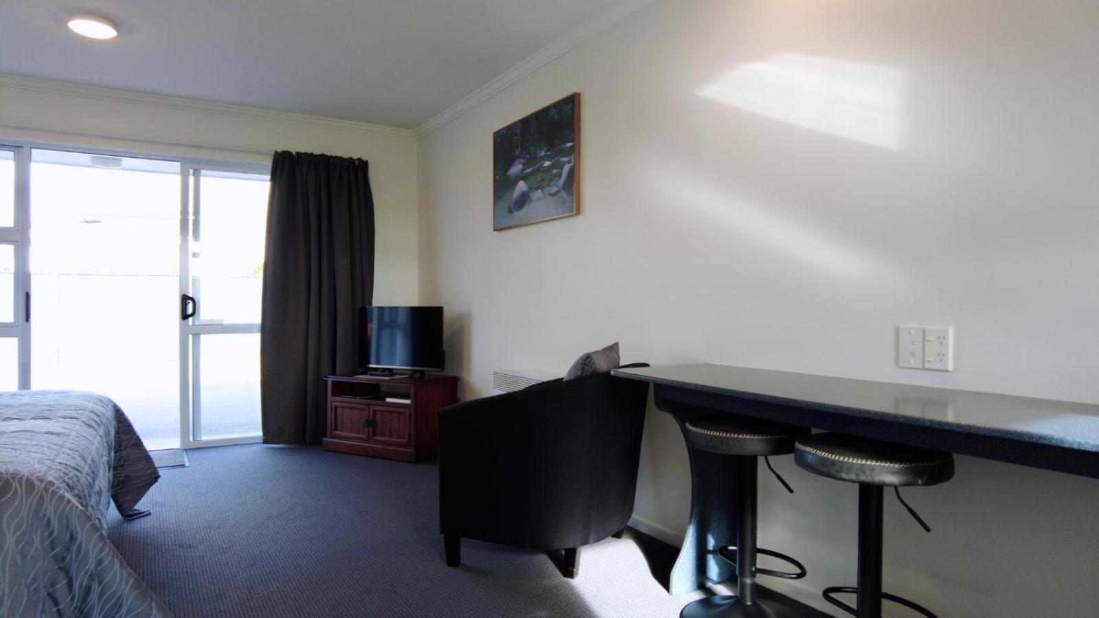 554 Moana Court Motel อินเวอร์คาร์กิลล์ ภายนอก รูปภาพ