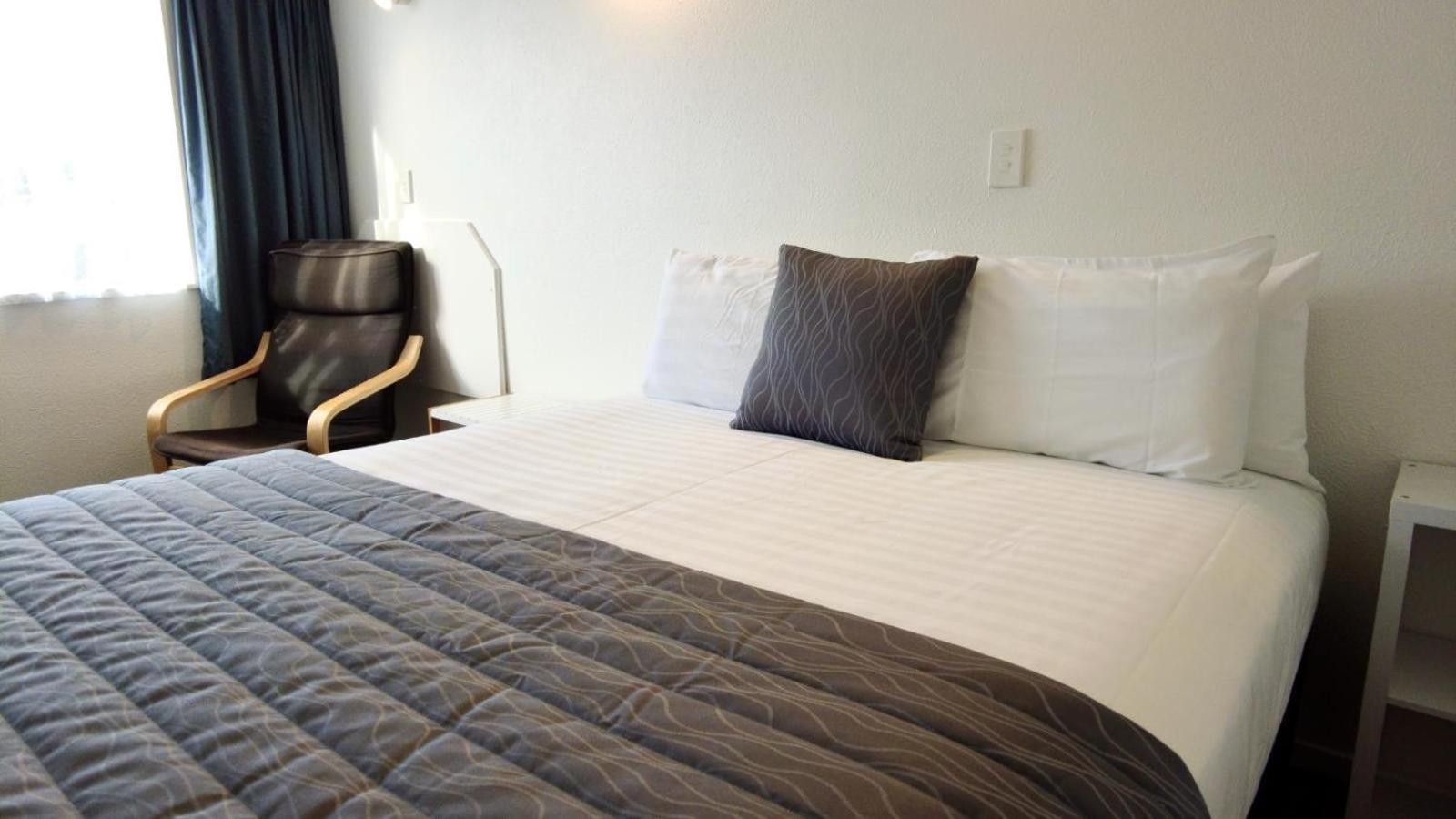 554 Moana Court Motel อินเวอร์คาร์กิลล์ ภายนอก รูปภาพ