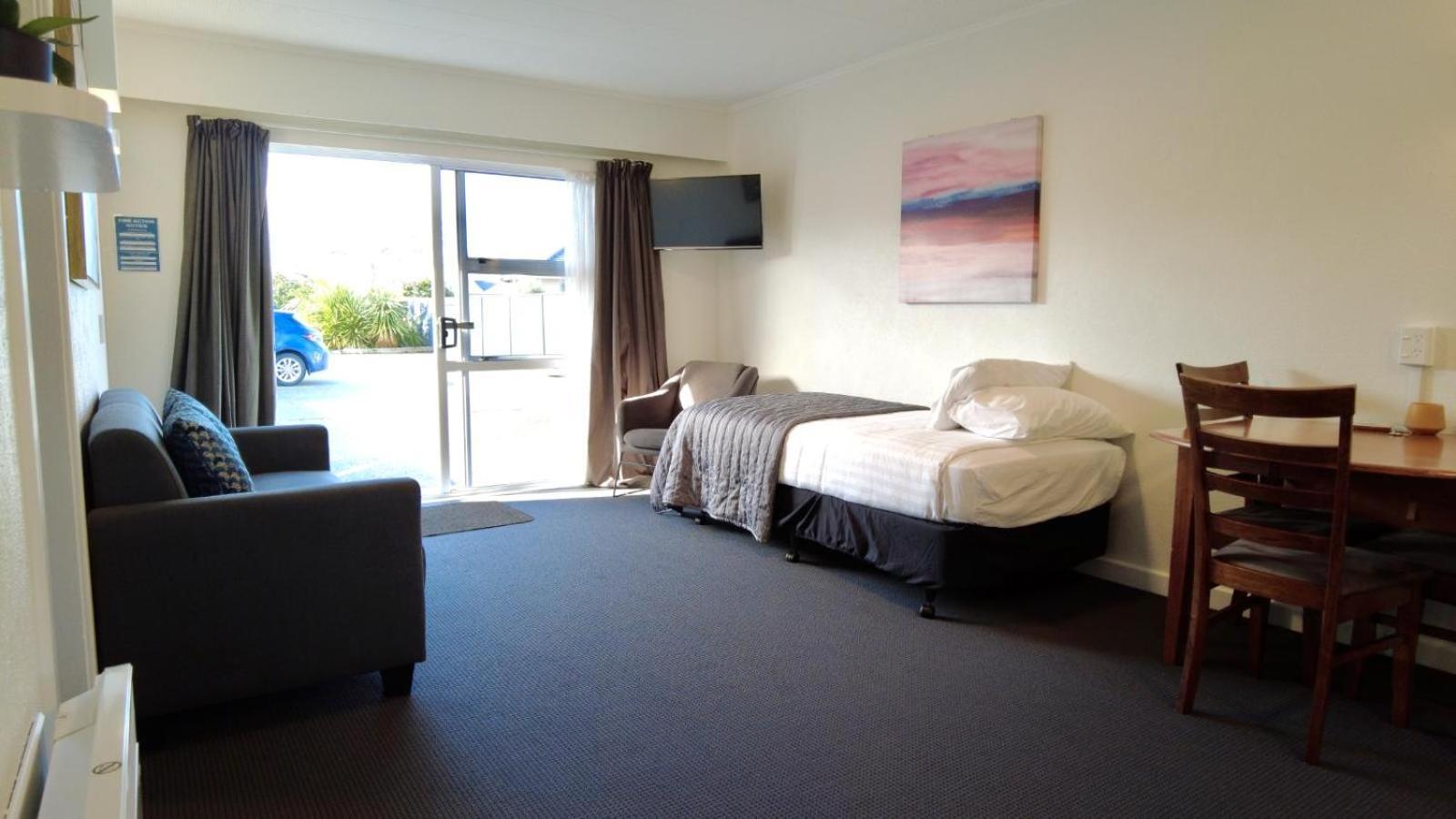554 Moana Court Motel อินเวอร์คาร์กิลล์ ภายนอก รูปภาพ